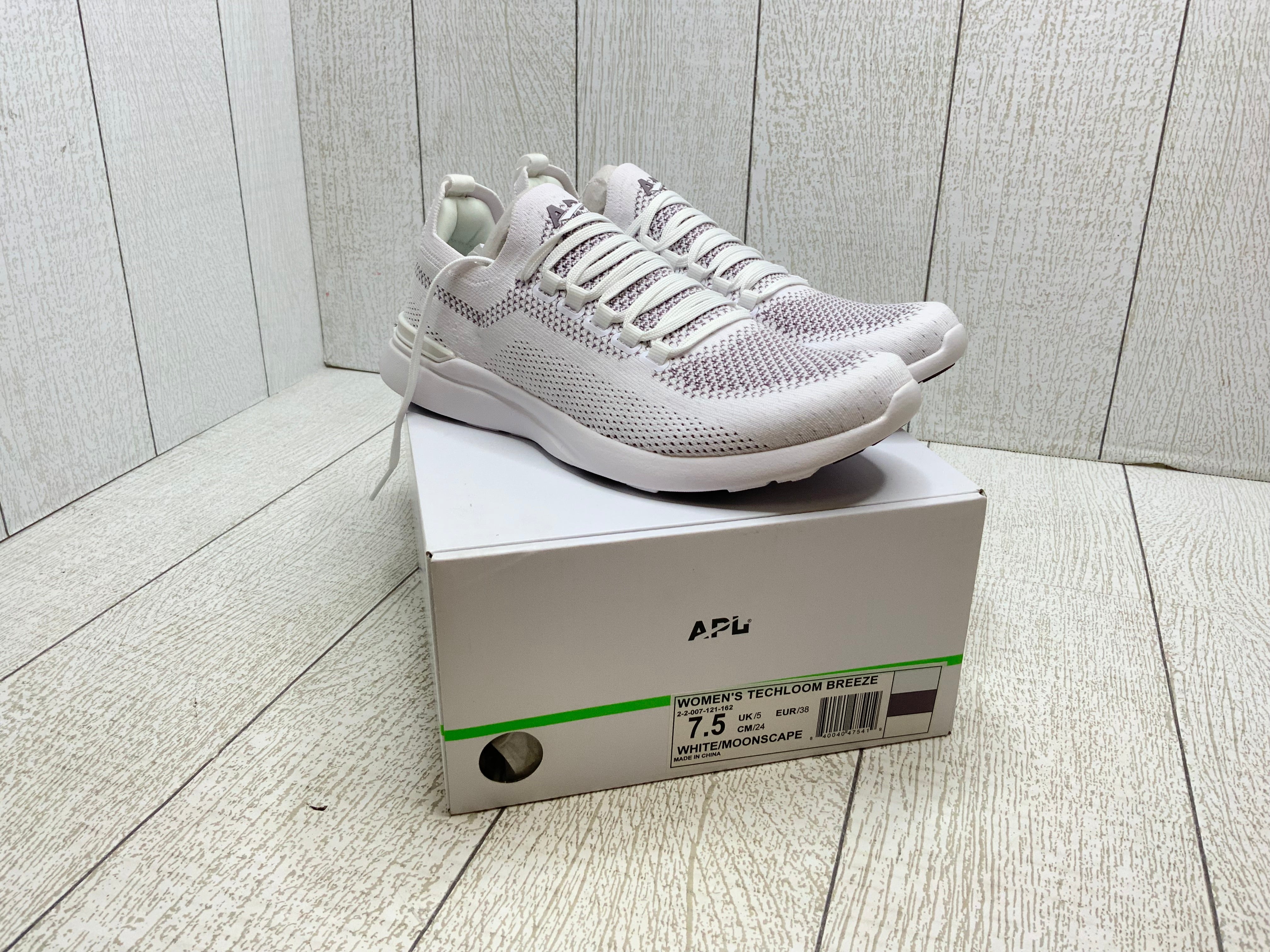 APL: Athletic Propulsion Labs Women's Techloom Breeze **Size 7.5** (8052242514158)